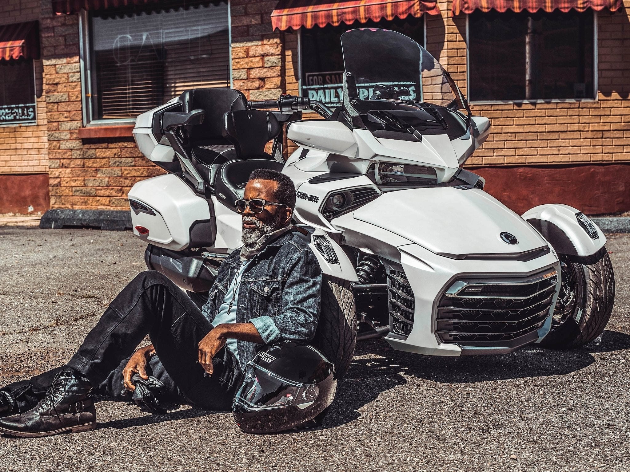 2021 Can-Am Spyder F3 Limited VS RT Limited