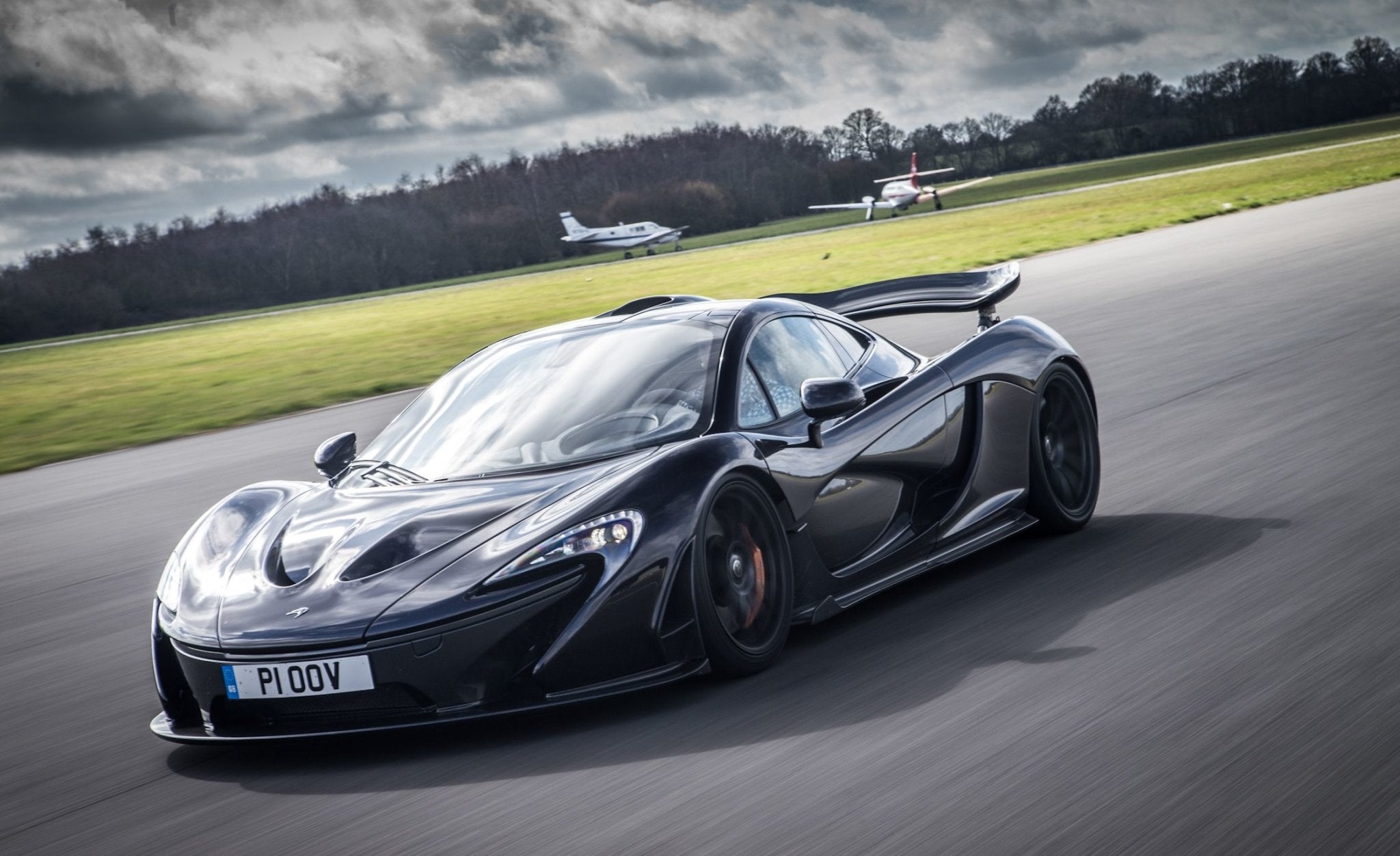 Exotic Car Driving Experience – How Much Does It Cost to Drive a Supercar?